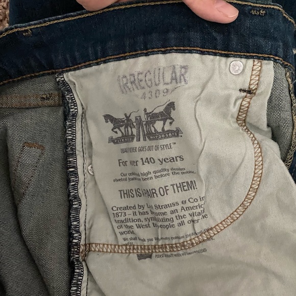 Levi Strauss 505 Regular Fit Blue Jeans Size 36/32 - Picture 15 of 16